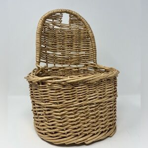 Woven Small Wall Hanging Flower Basket Natural Light Color Boho Cottagecore